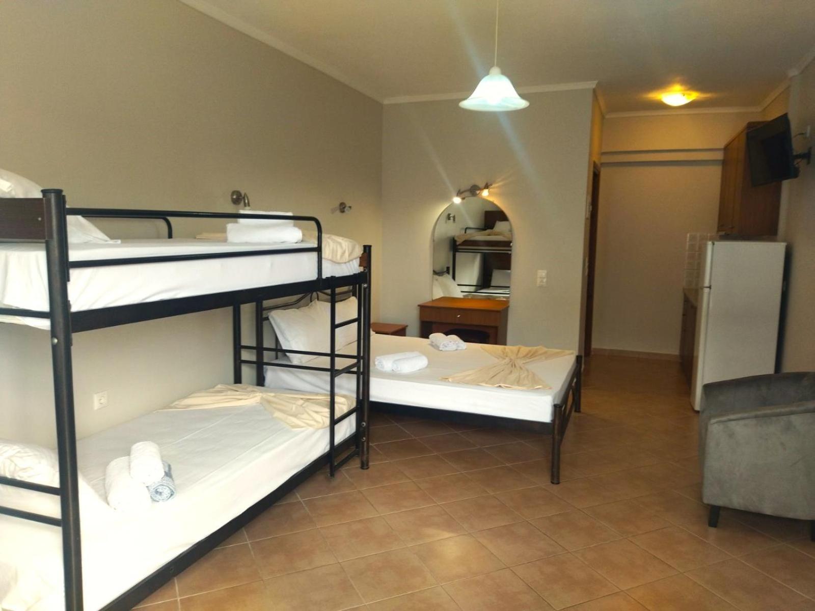 Athanasia Inn Vrasná Esterno foto