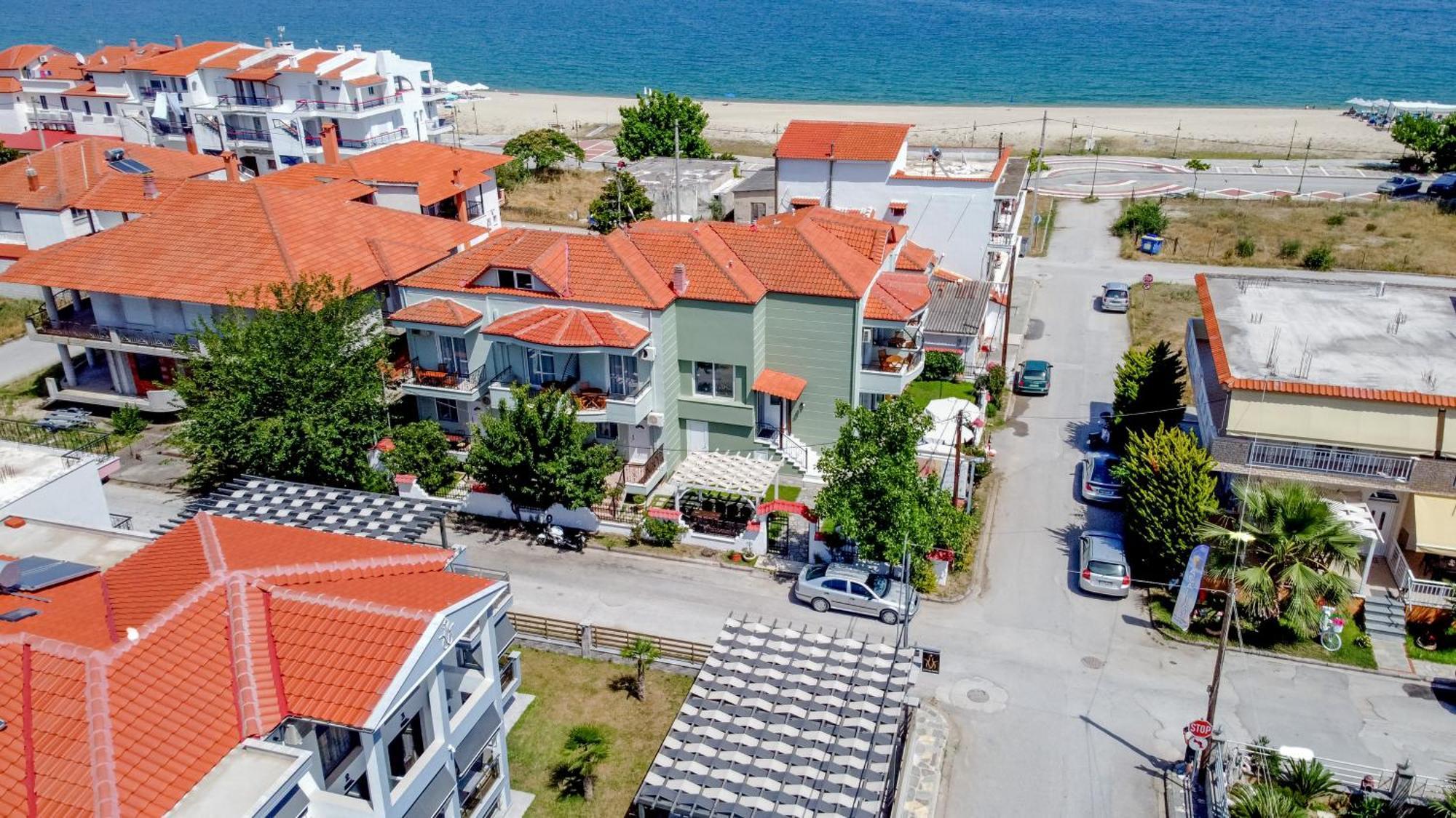 Athanasia Inn Vrasná Esterno foto